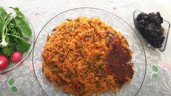 طرز تهیه دمی گوجه با لوبیا سبز؛ غذای خوش طعم با عطر بی نظیر طرز تهیه دمی گوجه با لوبیا سبز؛ غذای خوش طعم با عطر بی نظیر